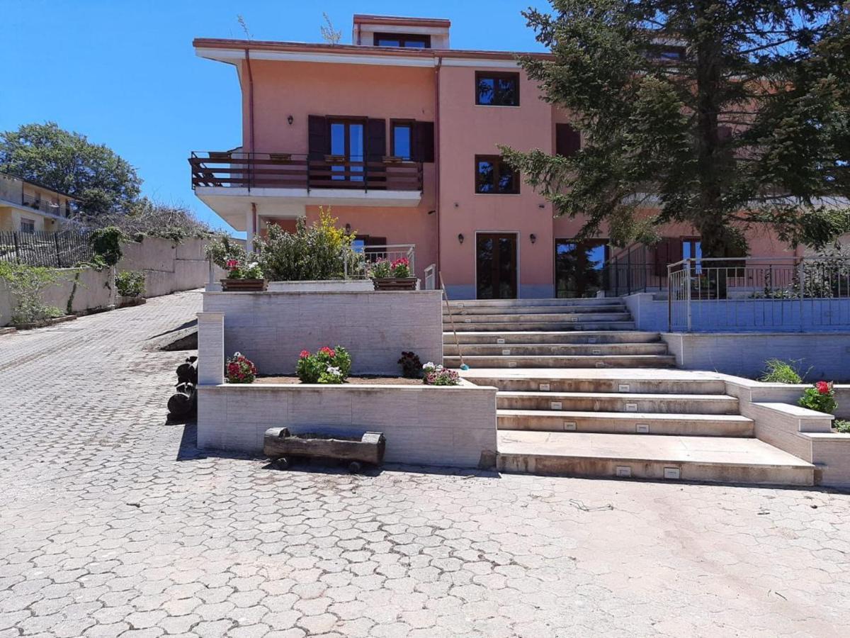Il Moscardino Country Resort Serra San Bruno Dış mekan fotoğraf